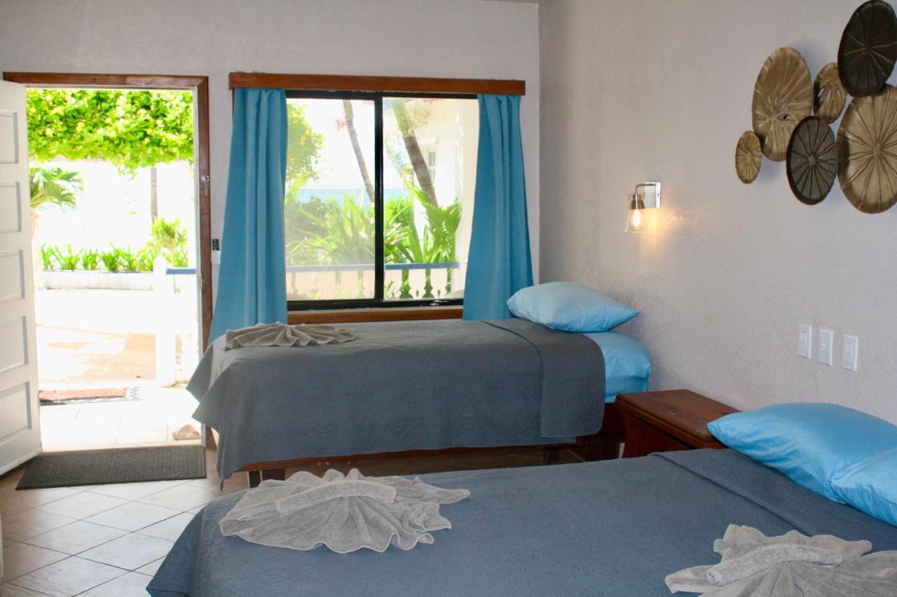 סן פדרו Holiday Hotel מראה חיצוני תמונה