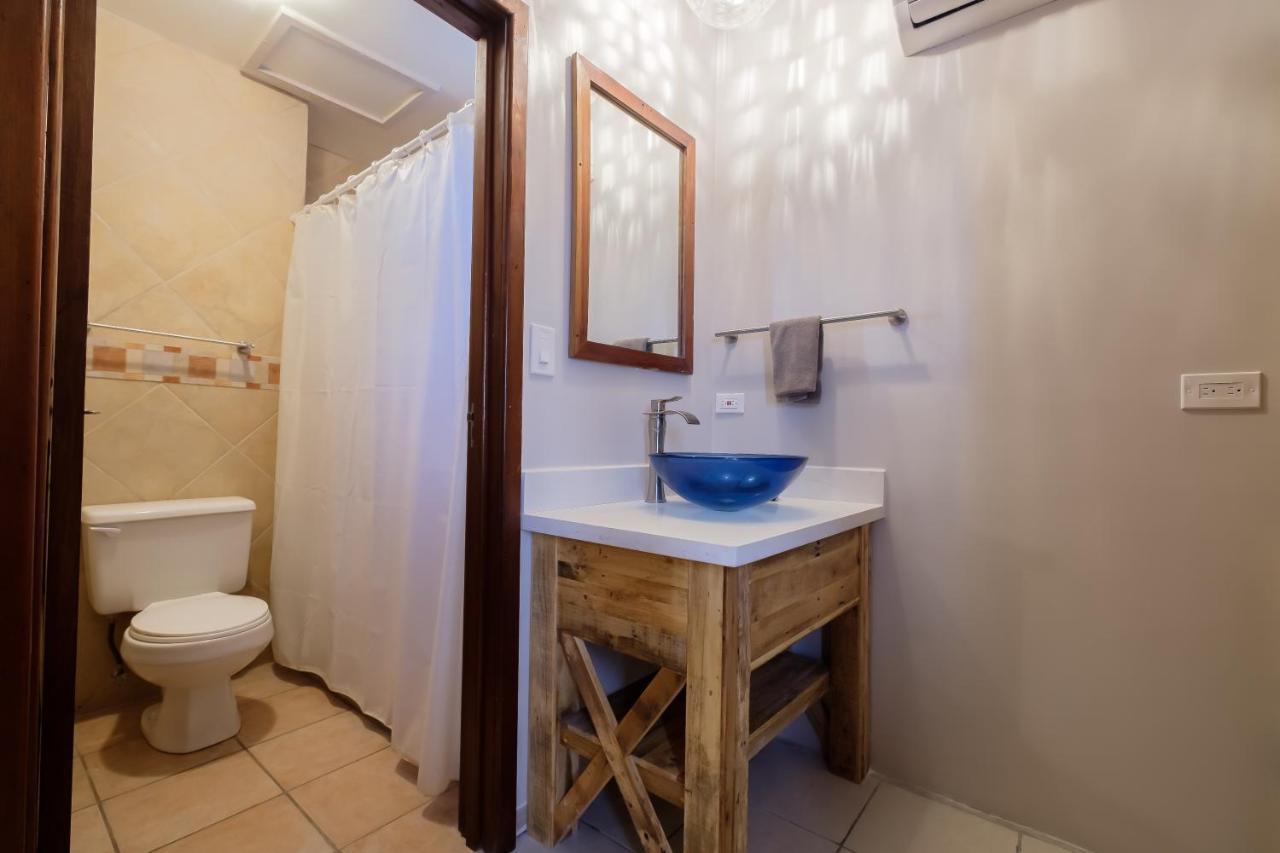 סן פדרו Holiday Hotel מראה חיצוני תמונה