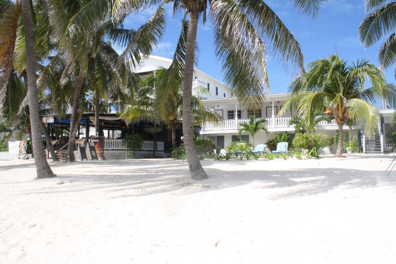 סן פדרו Holiday Hotel מראה חיצוני תמונה