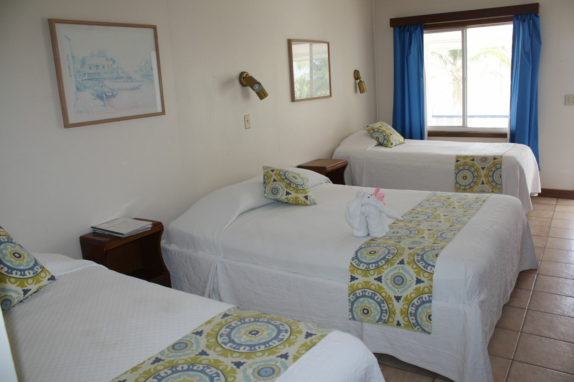 סן פדרו Holiday Hotel מראה חיצוני תמונה
