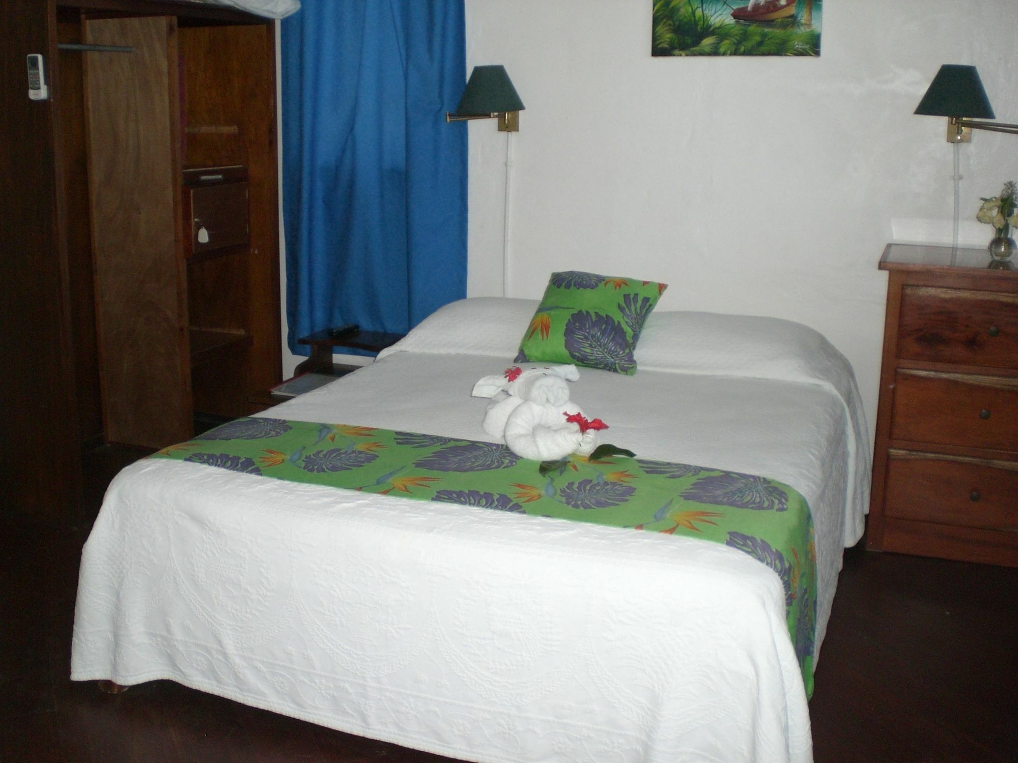 סן פדרו Holiday Hotel מראה חיצוני תמונה