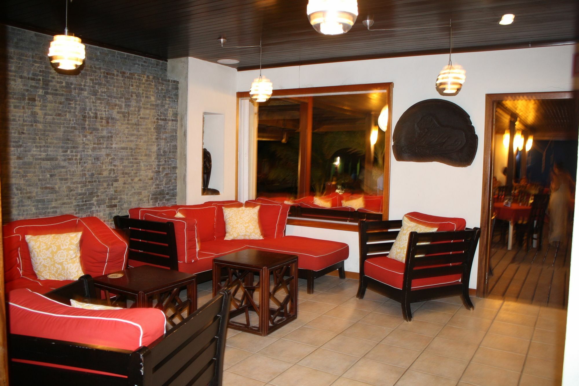 סן פדרו Holiday Hotel מראה חיצוני תמונה