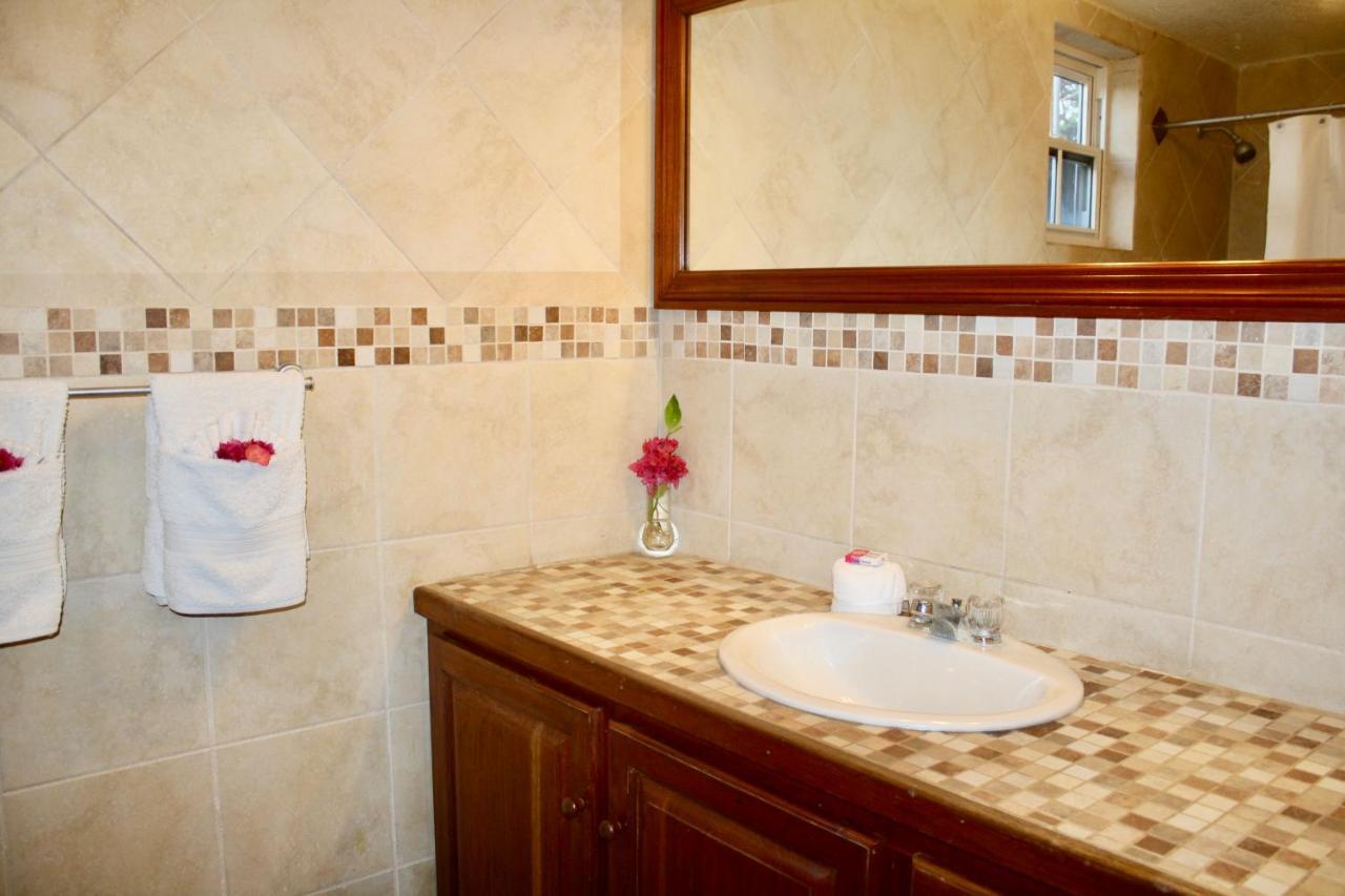 סן פדרו Holiday Hotel מראה חיצוני תמונה